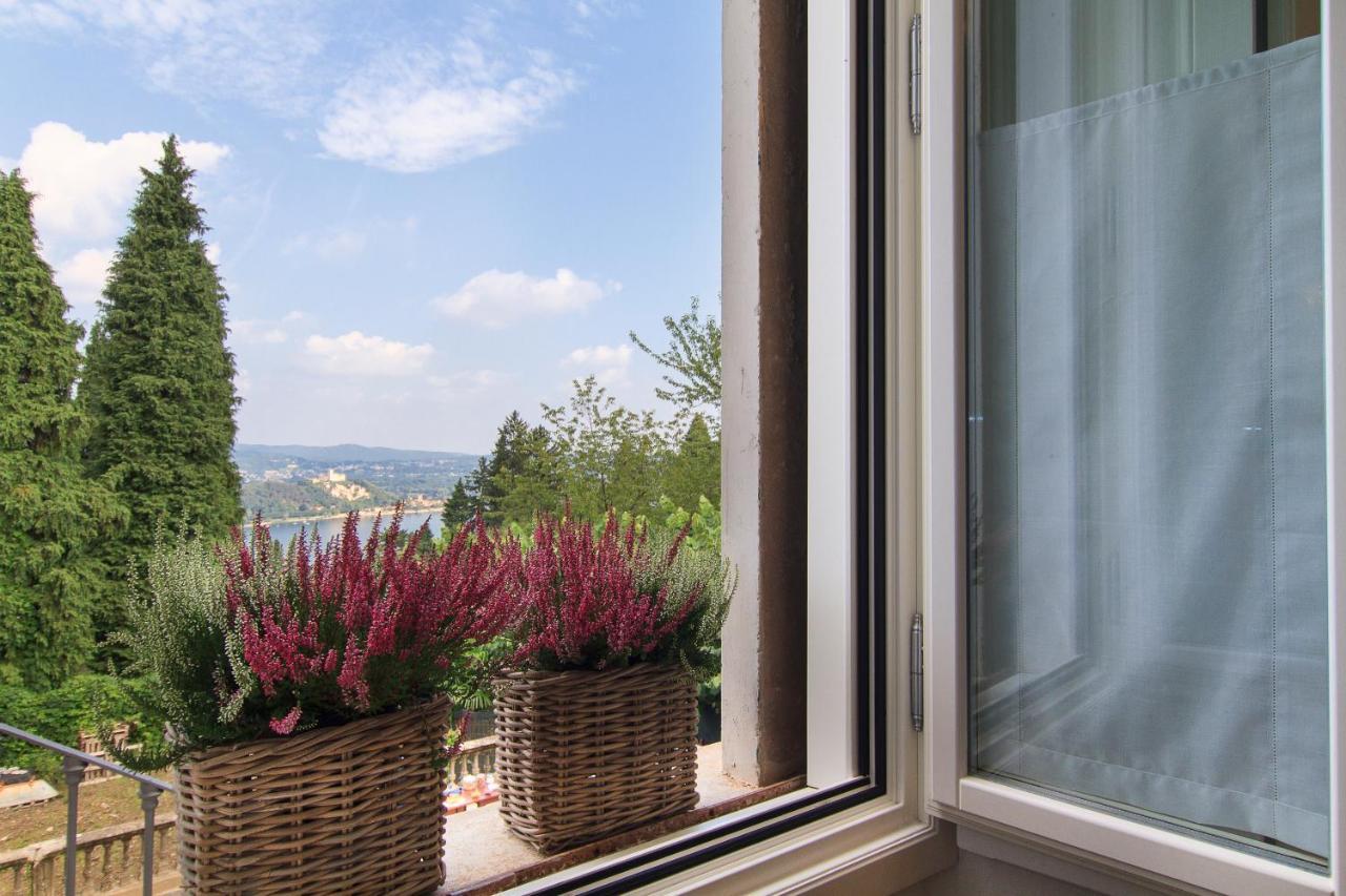 White Lilac Romantic B&B - Adults Only Arona Esterno foto