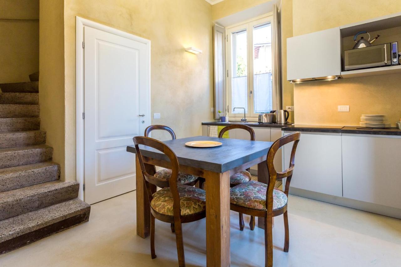 White Lilac Romantic B&B - Adults Only Arona Esterno foto