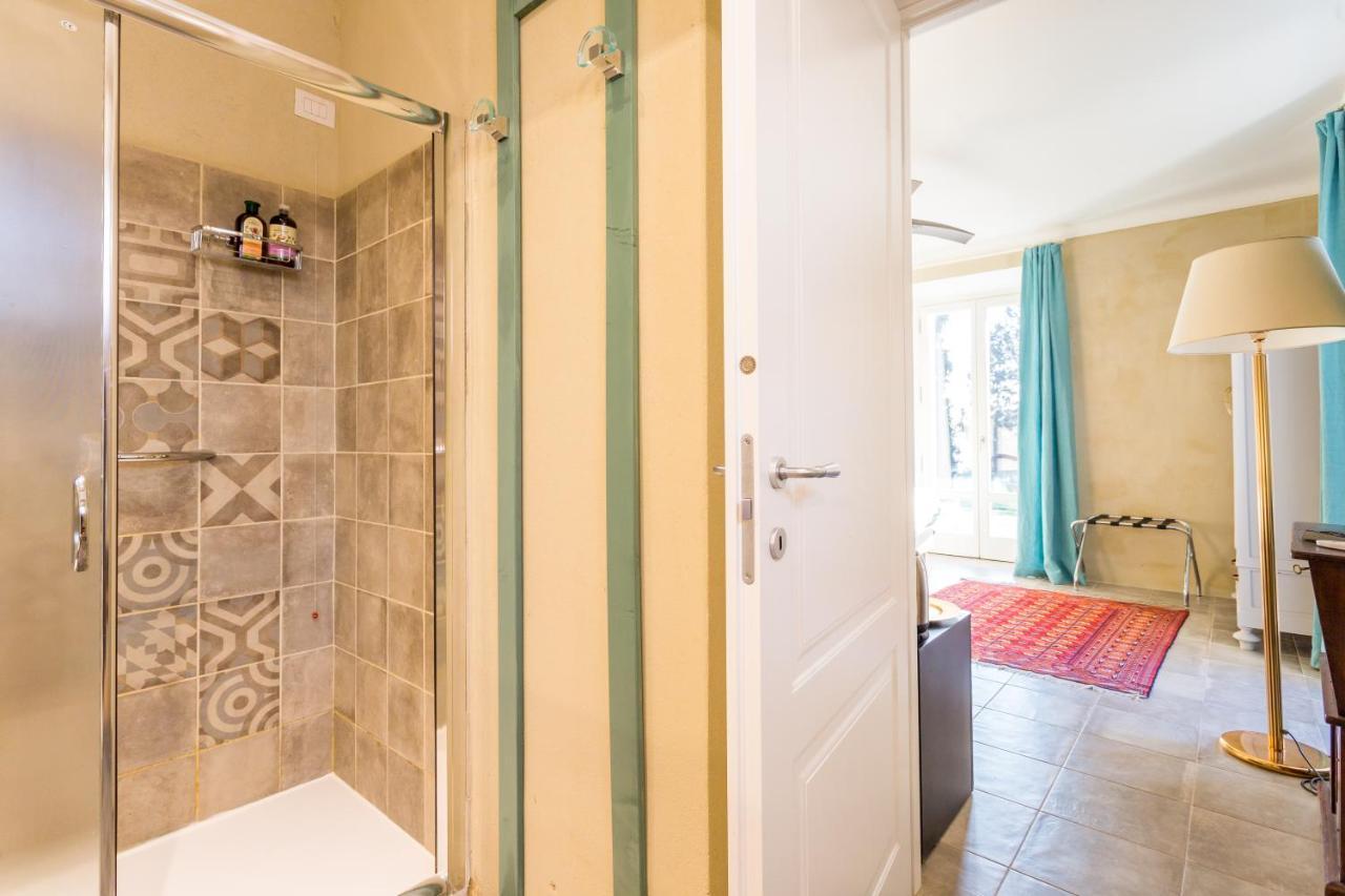 White Lilac Romantic B&B - Adults Only Arona Esterno foto